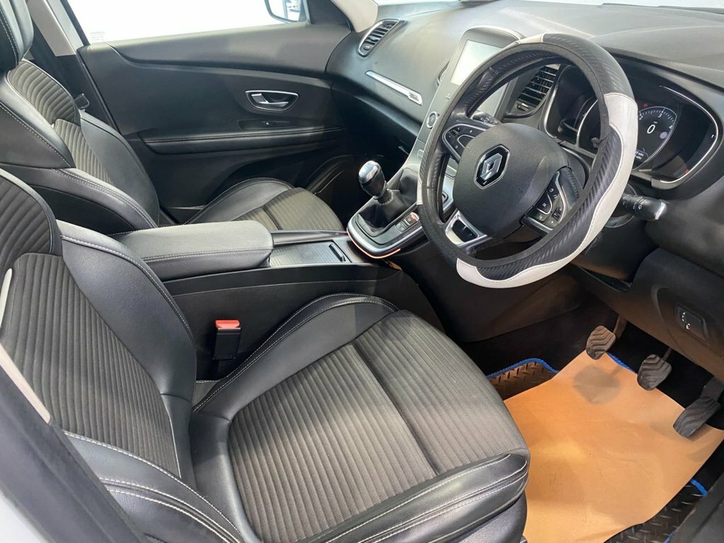 Renault Scenic 1.3 Tce Dynamique Nav Mpv Euro 6 Yellow #11