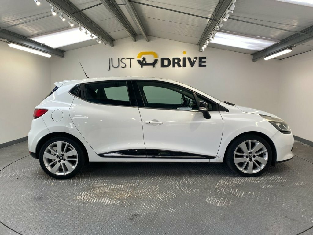 Renault Clio 1.5L Dynamique S Nav White #6