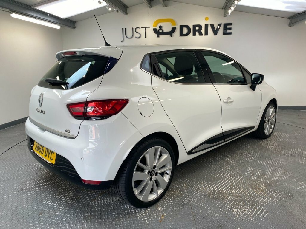 Renault Clio 1.5L Dynamique S Nav White #5