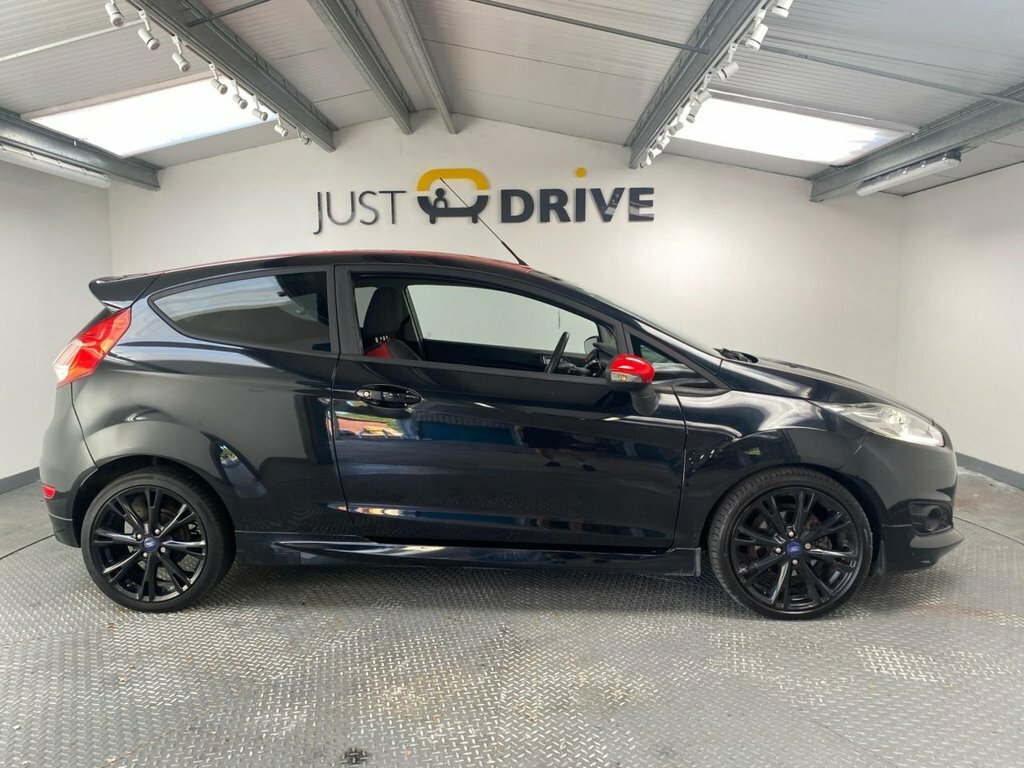Ford Fiesta 1L Zetec S Black #4