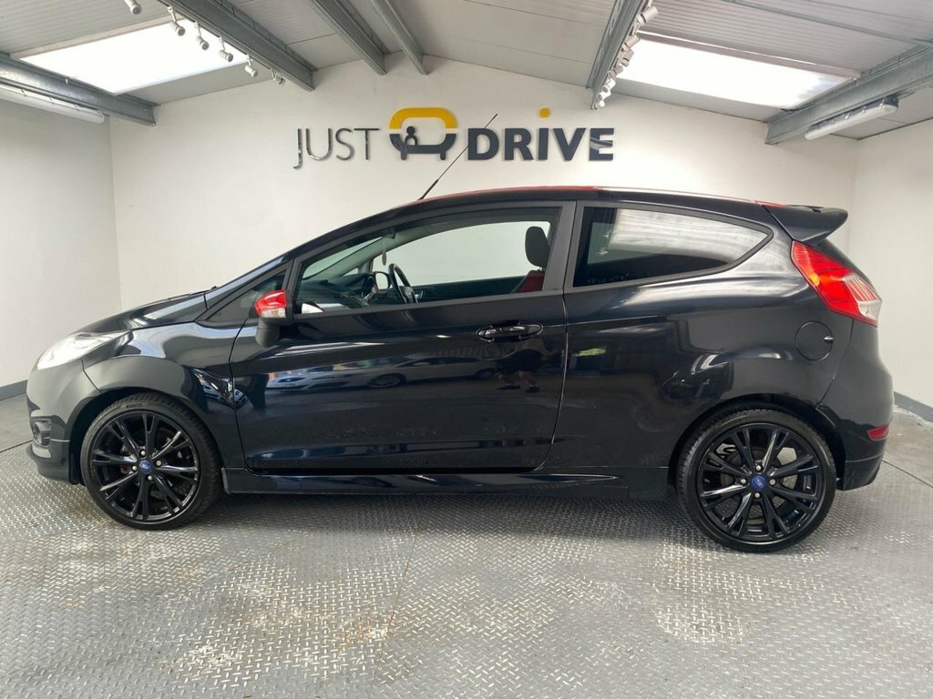 Ford Fiesta 1L Zetec S Black #3