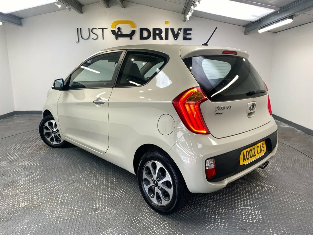 Kia Picanto 1.3L Halo Beige #3
