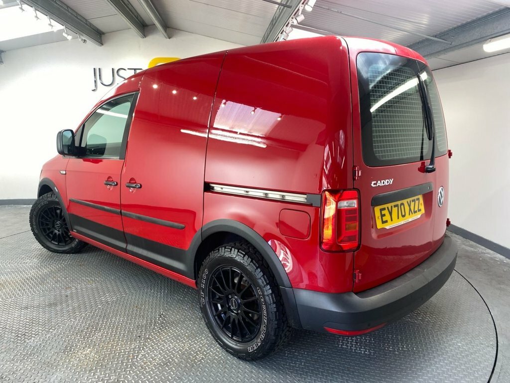 Volkswagen Caddy 2L Startline EY70XZZ Red #4