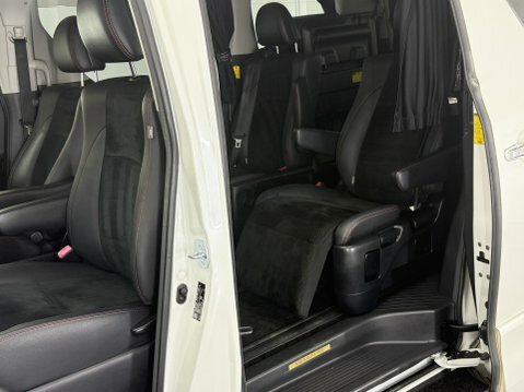 Toyota Vellfire 3.5 V6 4Wd White #5