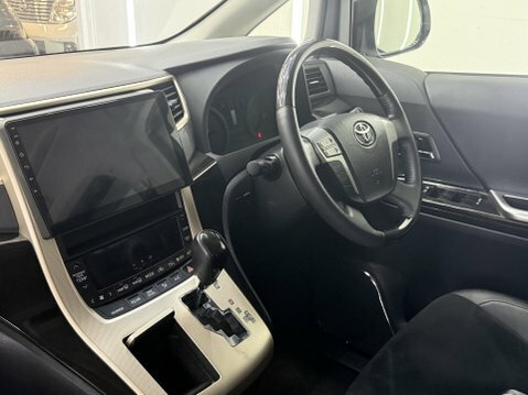 Toyota Vellfire 3.5 V6 4Wd White #6