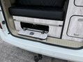 Nissan Elgrand Highway Star 4Wd Camper 3.5 White #100
