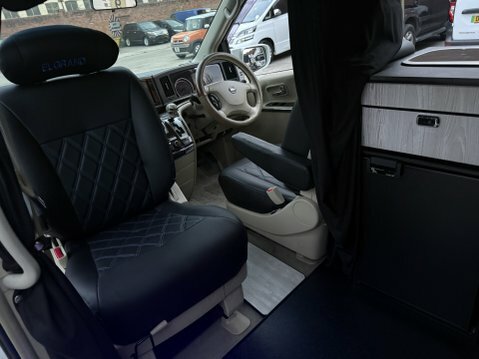 Nissan Elgrand Highway Star 4Wd Camper 3.5 White #16