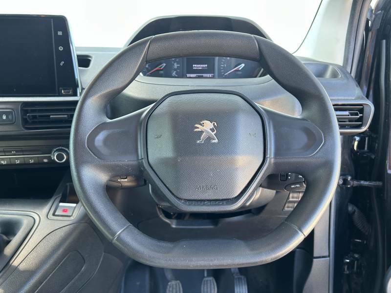 Peugeot Partner 1000 1.5 Bluehdi 100 Professional Premium Van - GU23OWW Black #4
