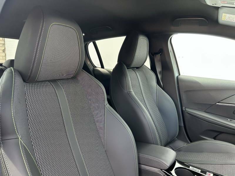 Peugeot 208 1.2 Hybrid 110 Gt E-dsc6 Grey #6