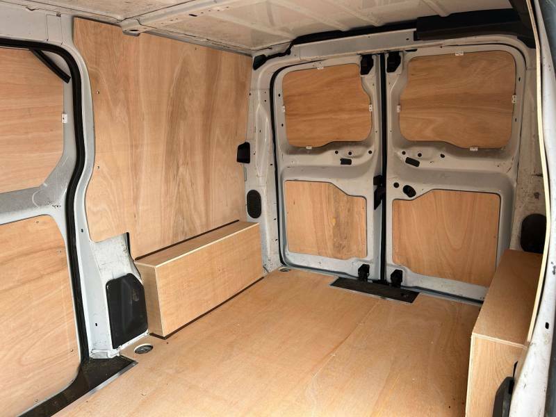 Peugeot Expert Professional Premium Standard White #19