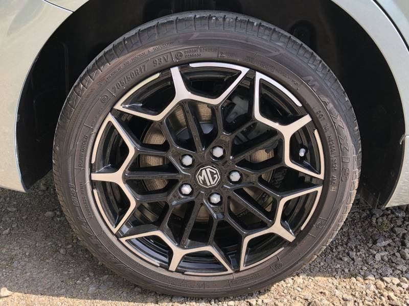 MG MG4 53.9Kwh Premium Long Range Hatchback Green #6