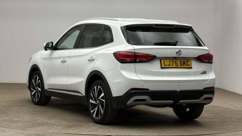 MG ZS 1.5 Hybrid Trophy White #3