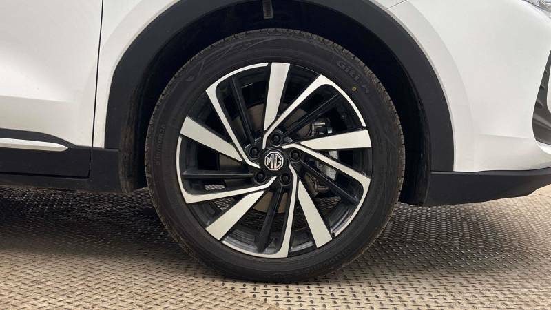 MG ZS 1.5 Hybrid Trophy White #6