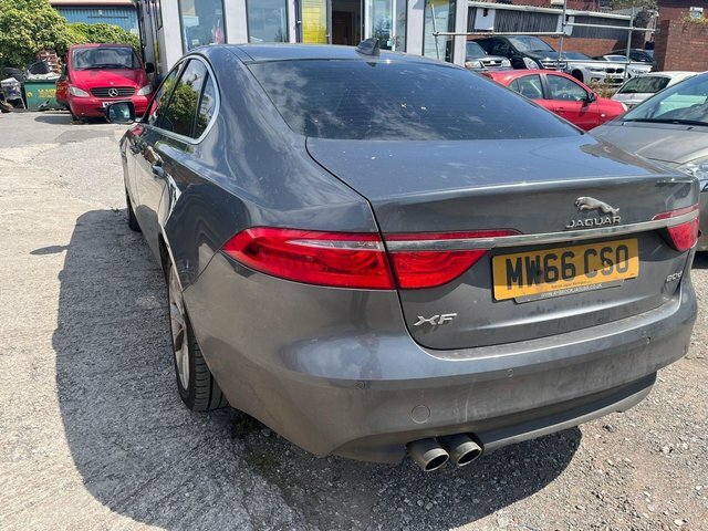 Jaguar XF 2.0D Portfolio Euro 6 S S Grey #3