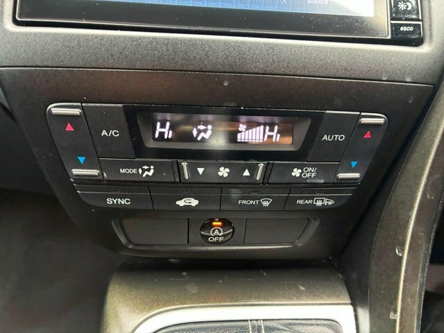 Honda Civic Honda Civic 1.4 I-vtec Sport Red #40