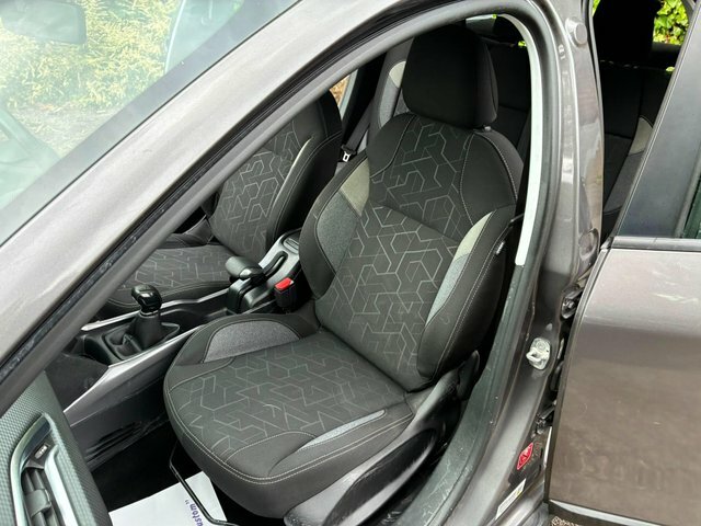Peugeot 2008 1.2 Puretech Active Etg Euro 6 S S White #13