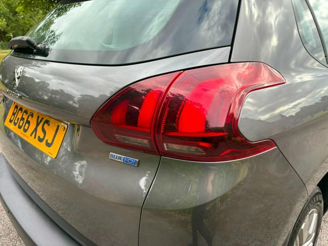 Peugeot 2008 1.2 Puretech Active Etg Euro 6 S S White #71