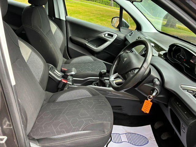 Peugeot 2008 1.2 Puretech Active Etg Euro 6 S S White #22