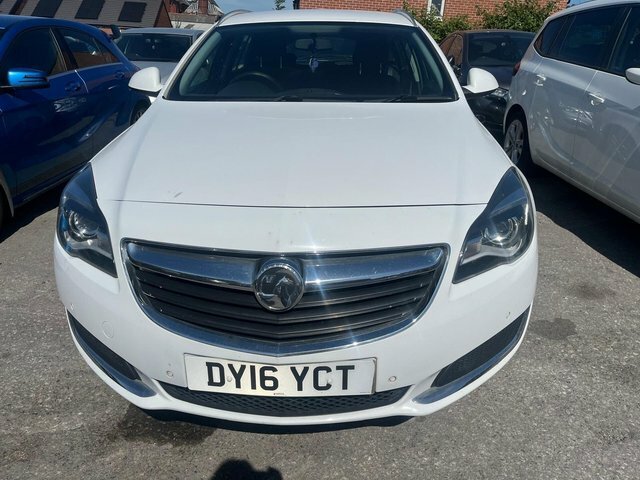Vauxhall Insignia 1.6 Cdti Ecoflex Design Nav Sports Tourer Euro 6 White #2