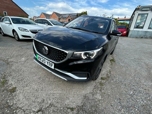 MG ZS 44.5Kwh Exclusive Black #3