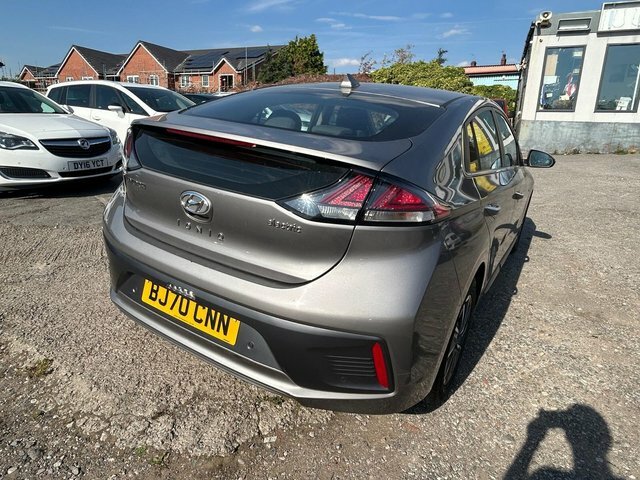 Hyundai Ioniq 38.3Kwh Premium Grey #6