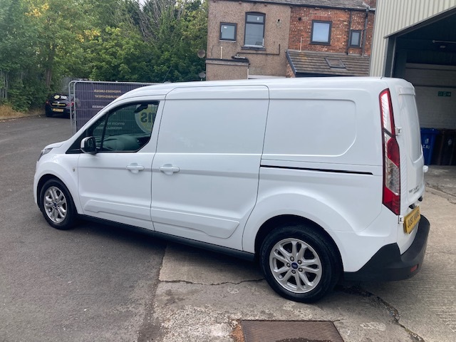 Ford Transit Connect Mpv White #3