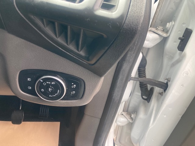 Ford Transit Connect Mpv White #6