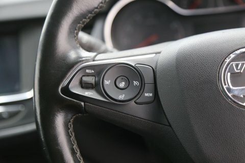Vauxhall Crossland 1.5 Turbo D 120 Elite Nav  #9