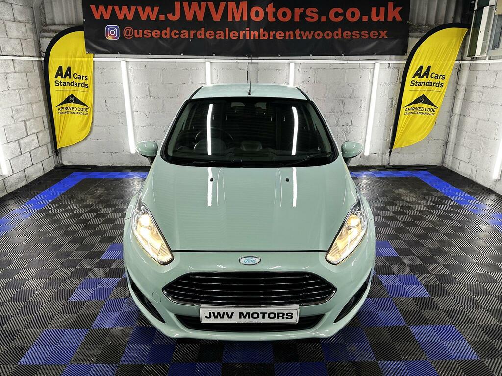 Ford Fiesta 1.5 Tdci Titanium Euro 6 MK04STY Green #4