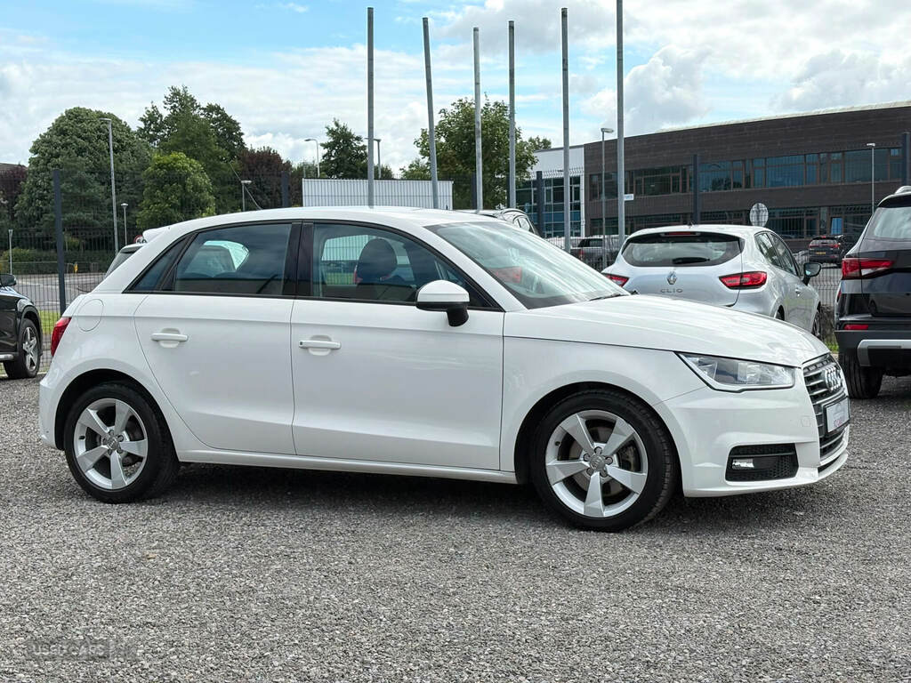 Audi A1 1.4 Tfsi Sport Nav FL68FEH White #4