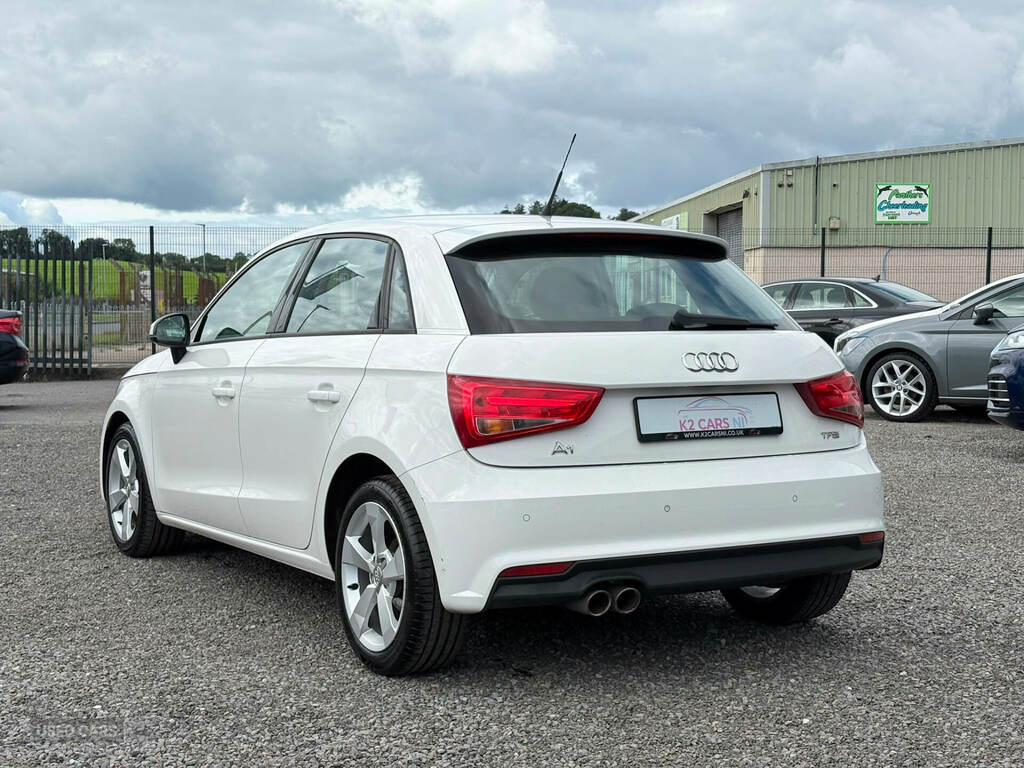 Audi A1 1.4 Tfsi Sport Nav FL68FEH White #5