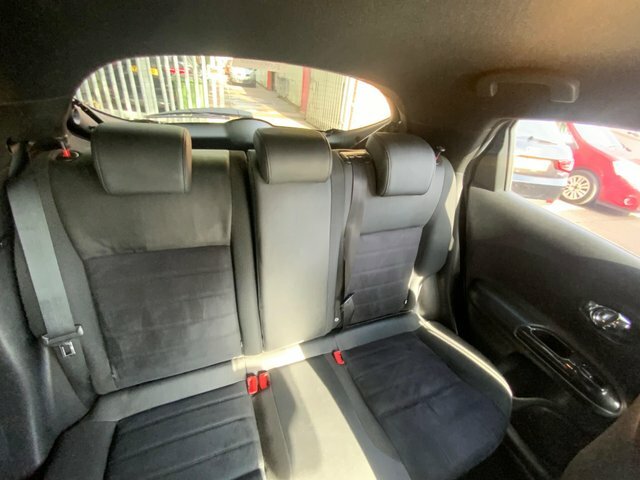 Nissan Juke 1.6 N-connecta Suv Black #18