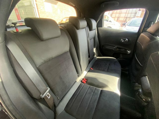 Nissan Juke 1.6 N-connecta Suv Black #19