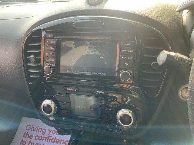 Nissan Juke 1.6 N-connecta Suv Black #23
