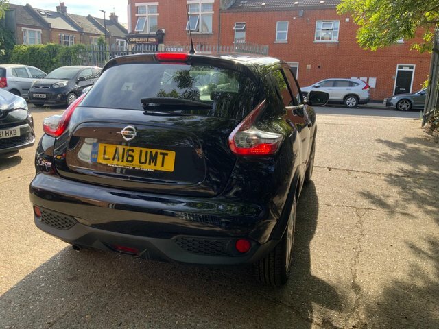 Nissan Juke 1.6 N-connecta Suv Black #8