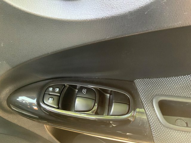 Nissan Juke 1.6 N-connecta Suv Black #15