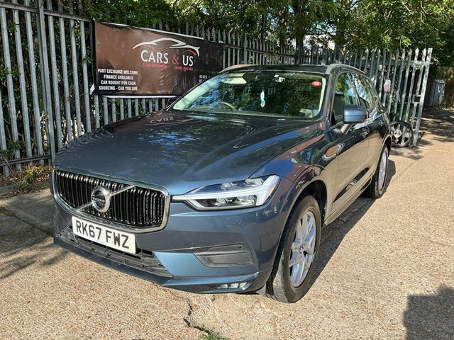 Volvo XC60 D4 Momentum Pro Blue