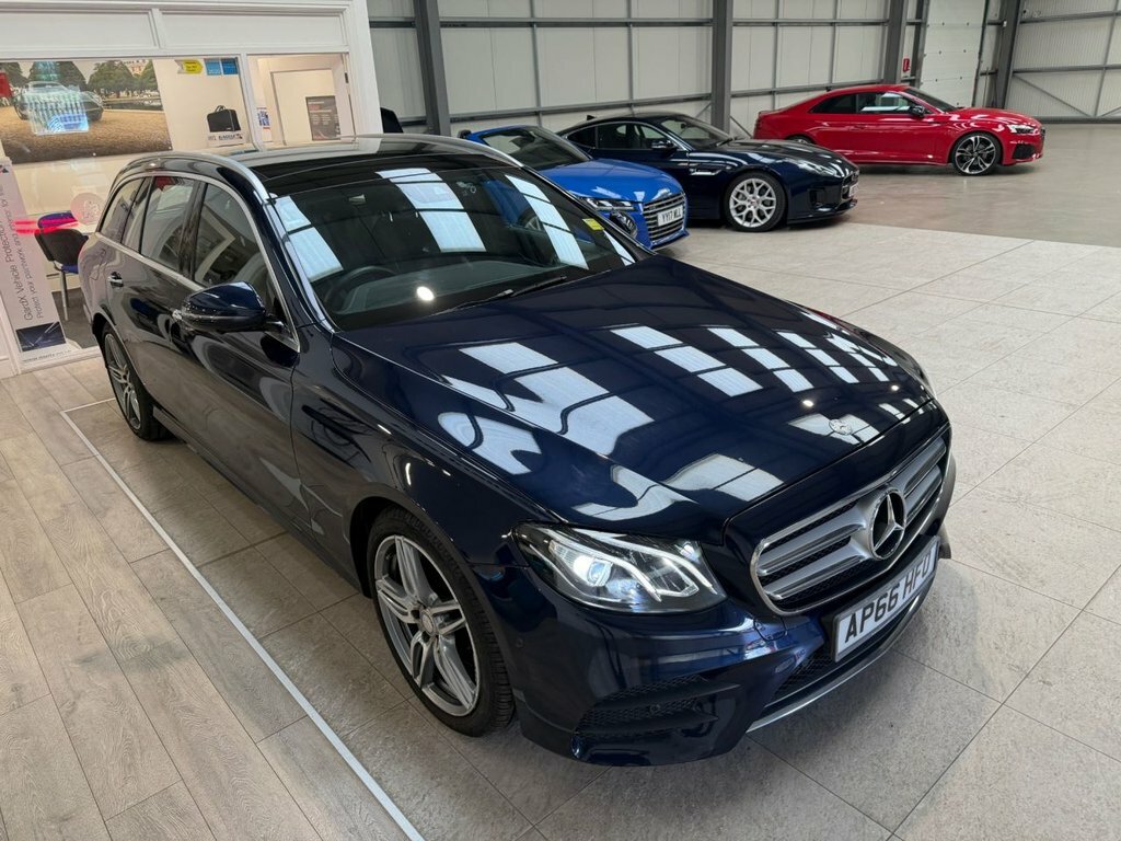 Mercedes-Benz E Class 2L Amg Line Blue #4