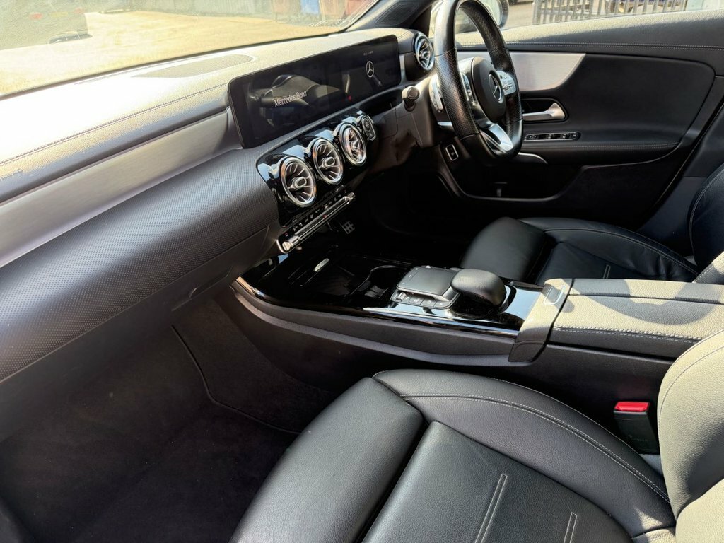 Mercedes-Benz CLA Class 2L Amg Line Grey #3