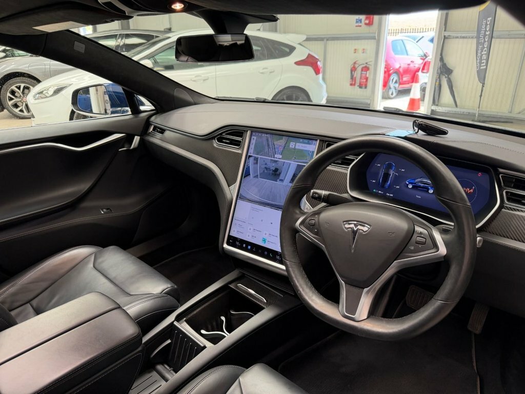 Tesla Model S Hatchback BW67DWJ Blue #3