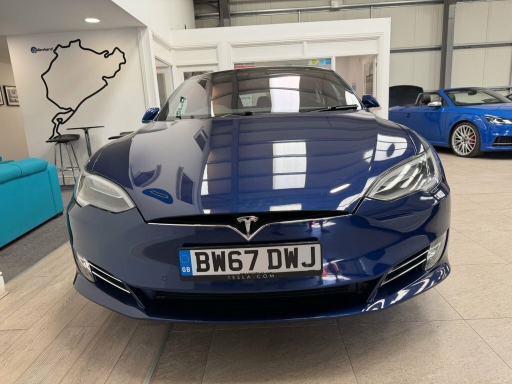 Tesla Model S Hatchback BW67DWJ Blue #4