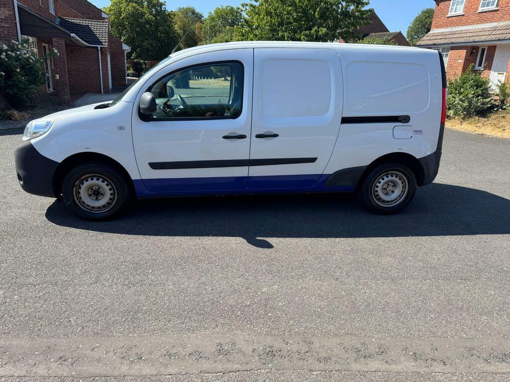 Renault Kangoo 1.5 Ml19 Dci Energy Business Fwd L2 H1 White #4