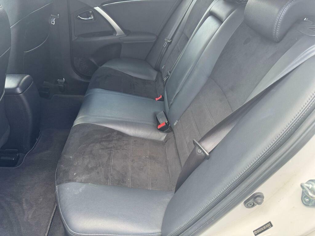 Toyota Avensis Valvematic Active 145 Grey #12
