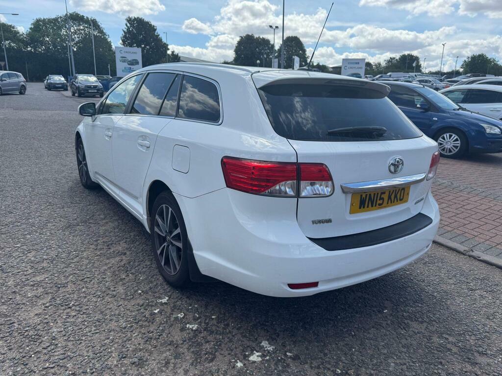 Toyota Avensis 2.0 D-4d Icon Business Edition Tourer Euro 5 White #4
