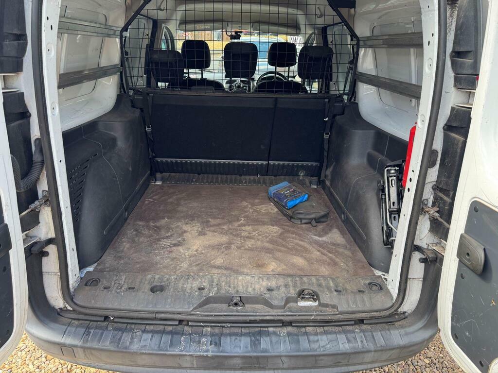 Renault Kangoo Maxi Ze Ll21 33Kwh Business Crew Van White #13