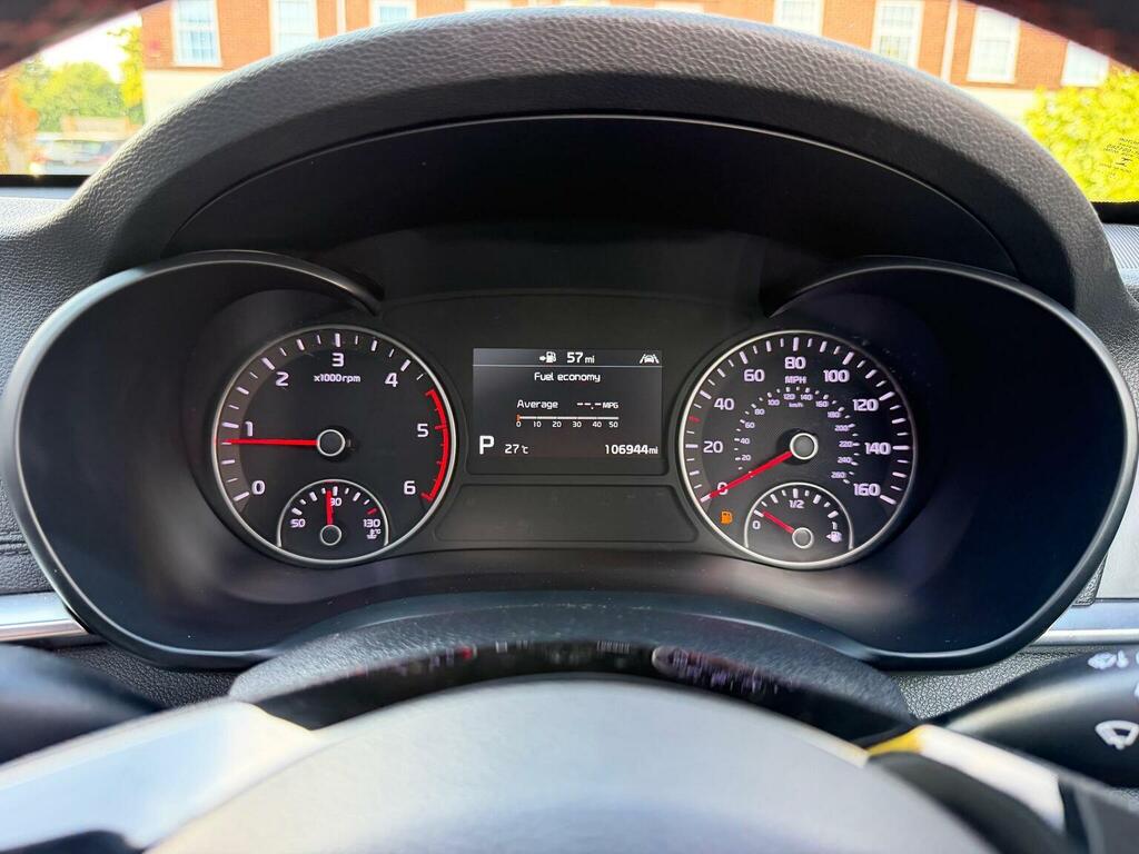 Kia Optima 2.0H Gdi 11.26Kwh Sportswagon Plug-in H White #51