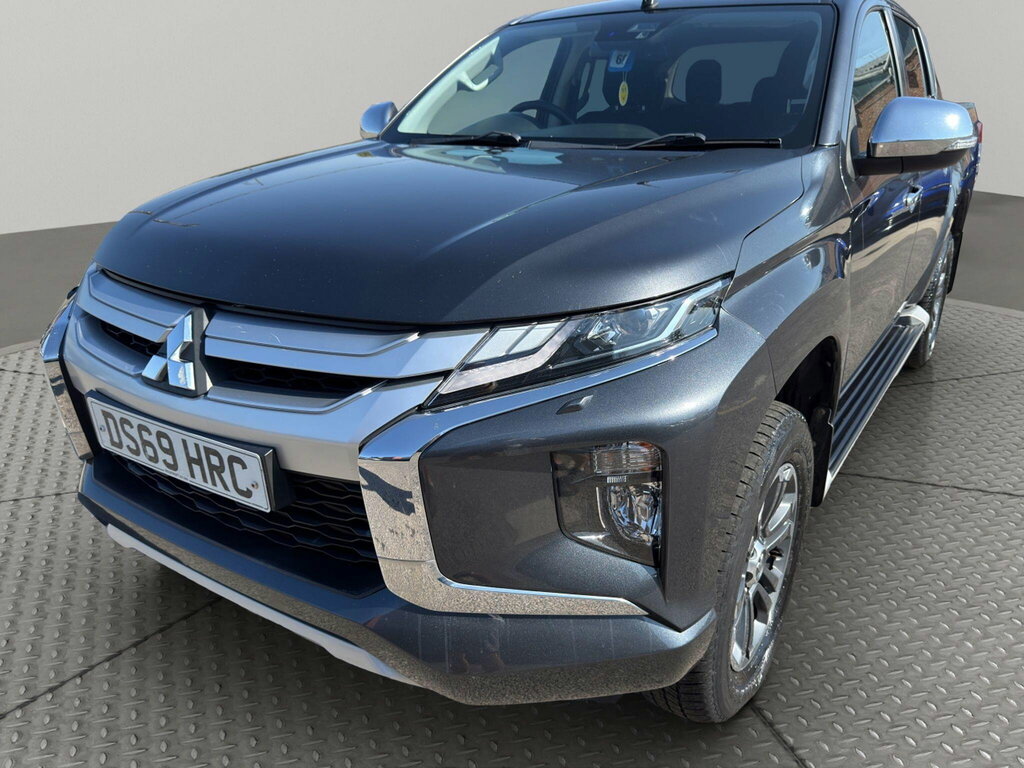 Mitsubishi L200 2.2 Di-d Dc Barbarian Pickup Double Cab Grey #33