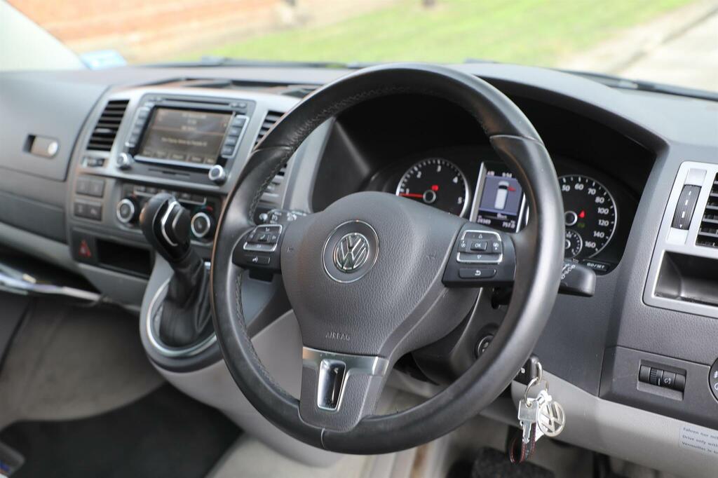Volkswagen California 2.0 Tdi Beach Camper 7 Seater Mpv Manua Silver #25