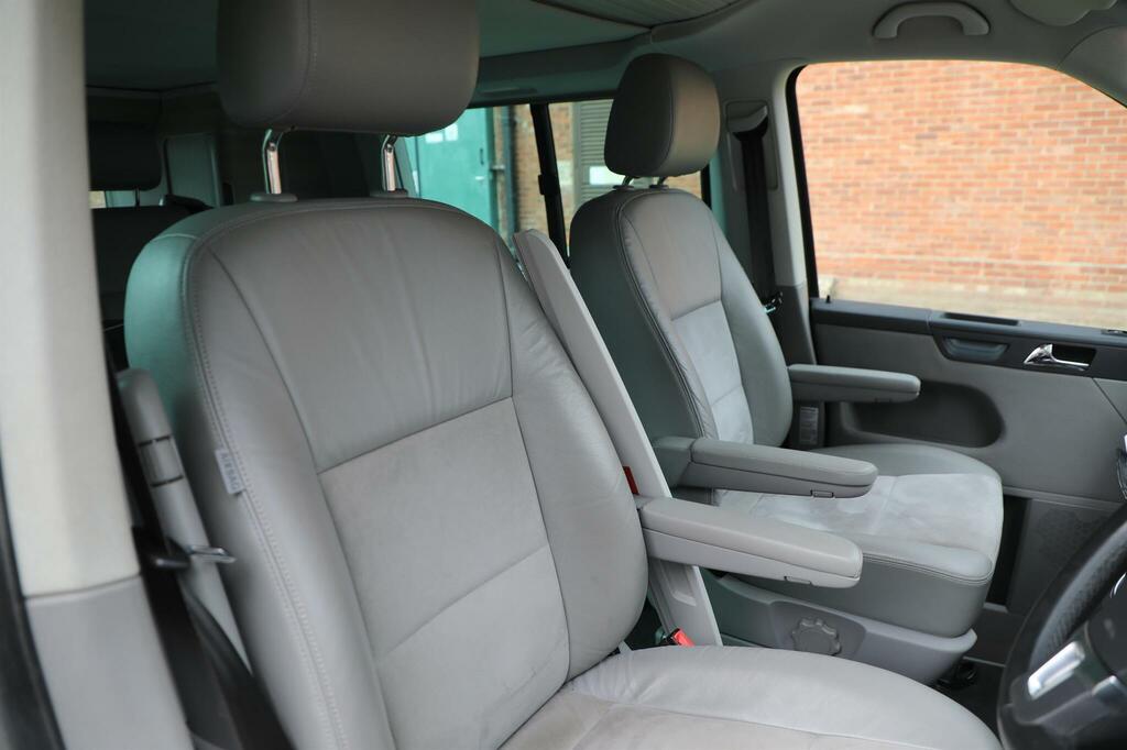 Volkswagen California 2.0 Tdi Beach Camper 7 Seater Mpv Manua Silver #21