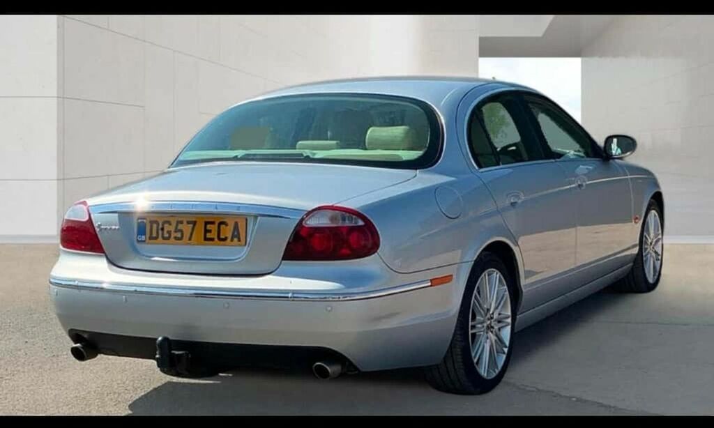 Jaguar S-Type D Se One Owner,fsh,sport Pack Sat Nav DG57ECA Silver #2